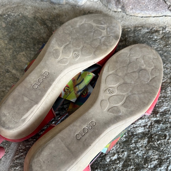 Cloud flat open toed shoes - Picture 3 of 4